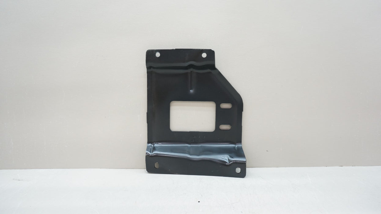 2001-2004 FORD F250 F350 F450 FRONT RIGHT BUMPER MOUNTING PLATE BRACKET OEM