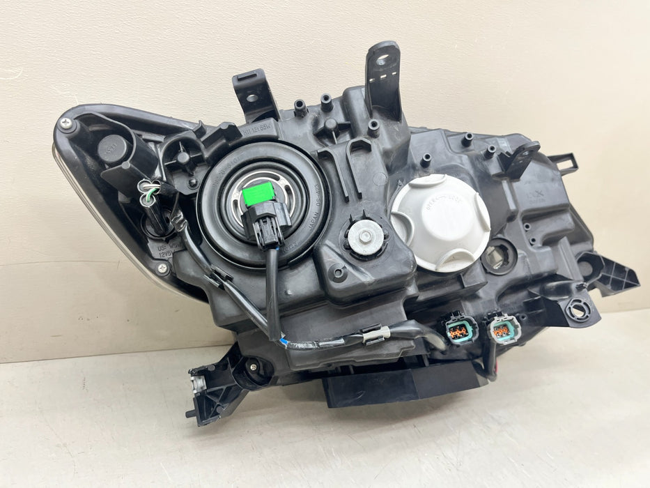 2017-2020 NISSAN ROGUE HALOGEN LEFT DRIVER HEADLIGHT OEM