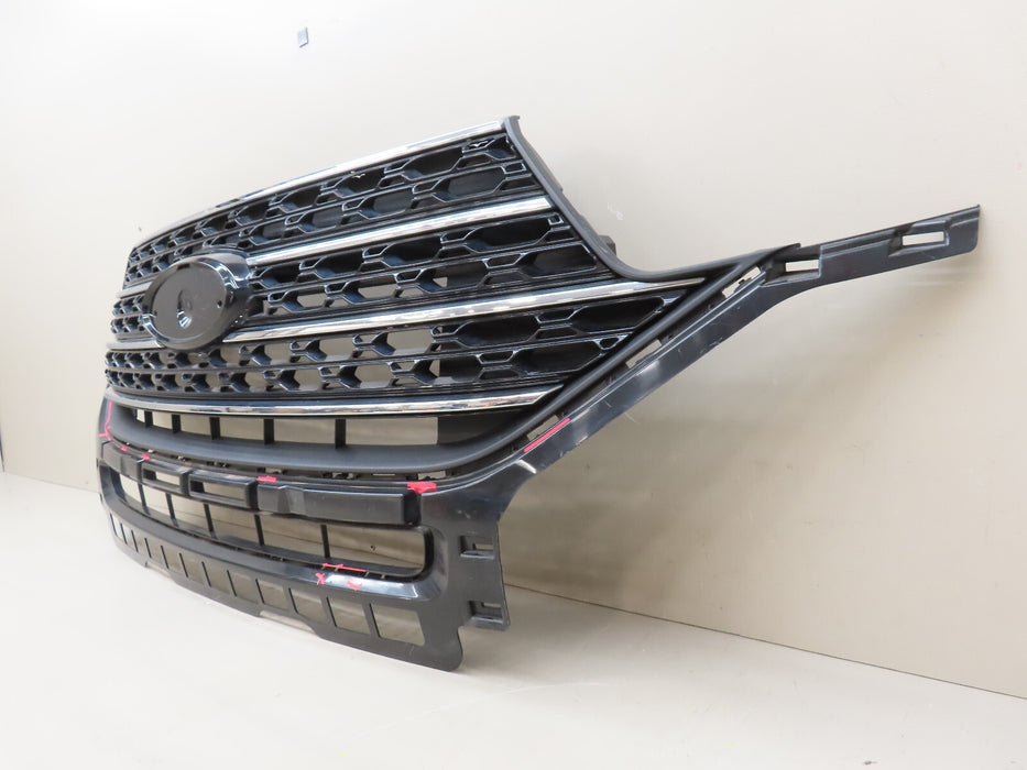 2020-2023 FORD EXPLORER XLT FRONT RADIATOR GRILLE GRILL OEM LB5B-8200-BD59B8