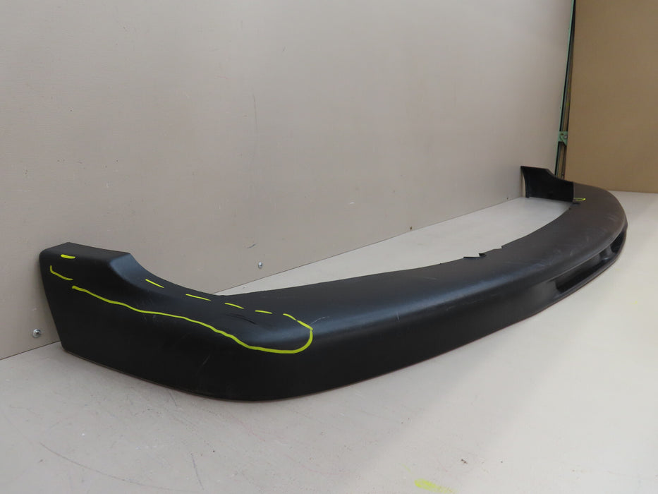 2005 2006 CHEVROLET SUBURBAN 1500,2500 TAHOE FRONT BUMPER COVER GM316-1BA