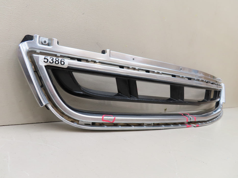2013-2017 CADILLAC XTS FRONT RADIATOR GRILLE GRILL OEM 22788112