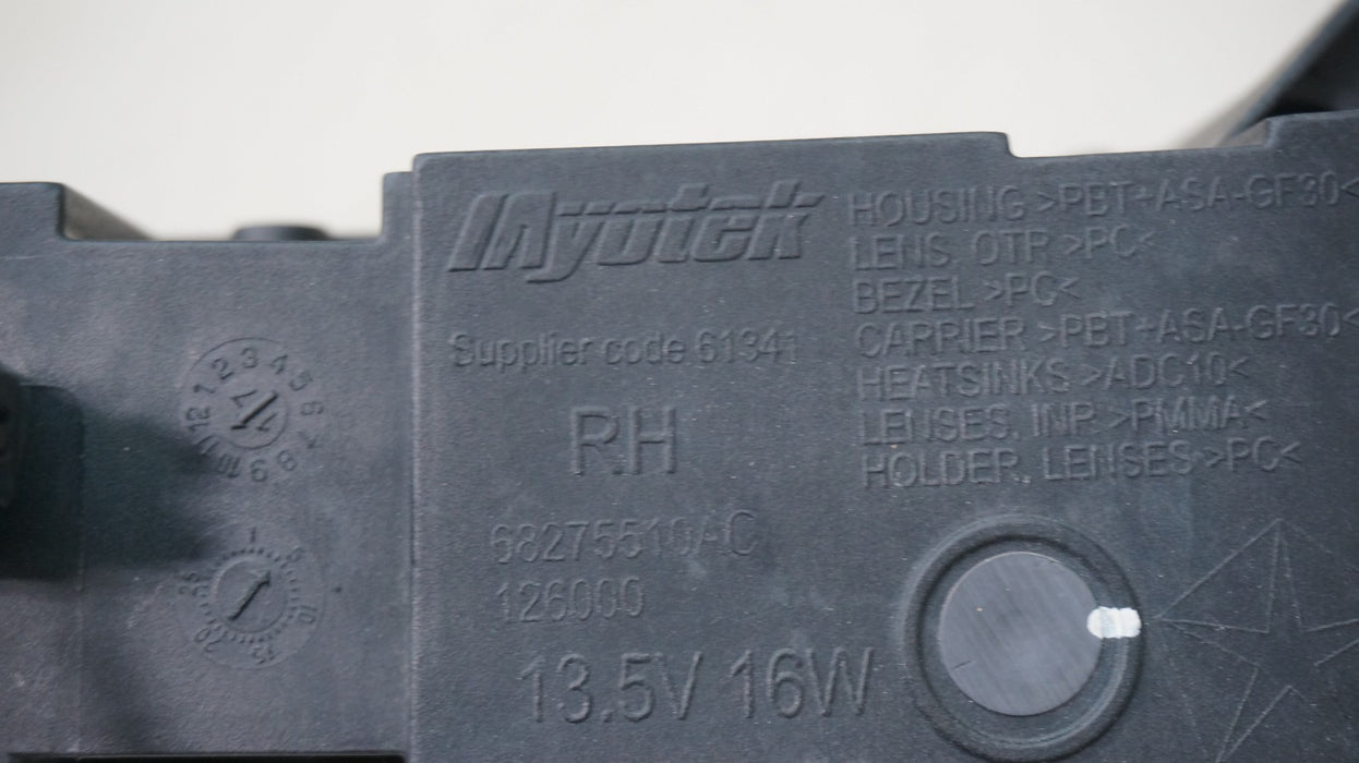 2017-2023 DODGE DURANGO FRONT RIGHT PASSENGER SIDE FOG LIGHT OEM