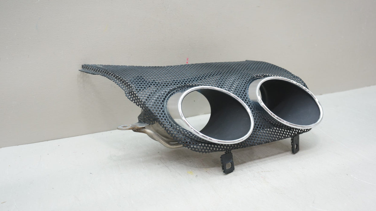 2017-2020 MASERATI LEVANTE REAR RIGHT PASSENGER SIDE EXHAUST TIP OEM