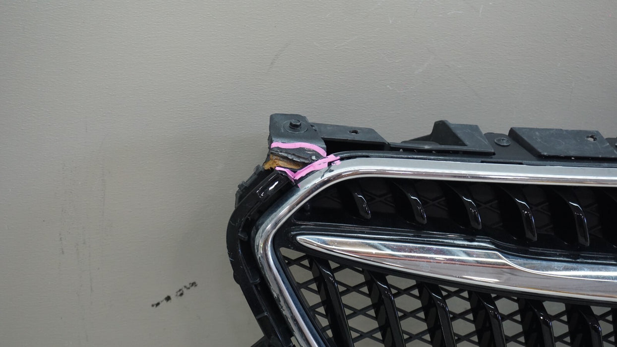 2017-2020 BUICK ENCORE FRONT CENTER BUMPER RADIATOR GRILLE GRILL OEM 42582101