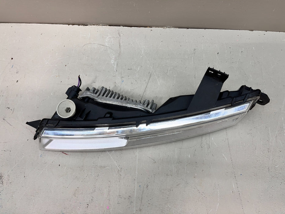 2017-2024 JAGUAR F-PACE RH FRONT LED DRL FOG LIGHT OEM HK83 15200 AE