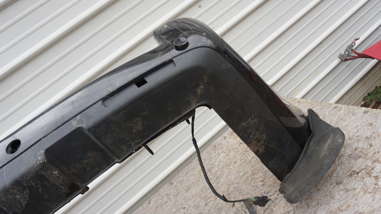 2003-2009 LAND ROVER RANGE ROVER L322 HSE REAR BUMPER COVER W/ REINFORCEMENT OEM