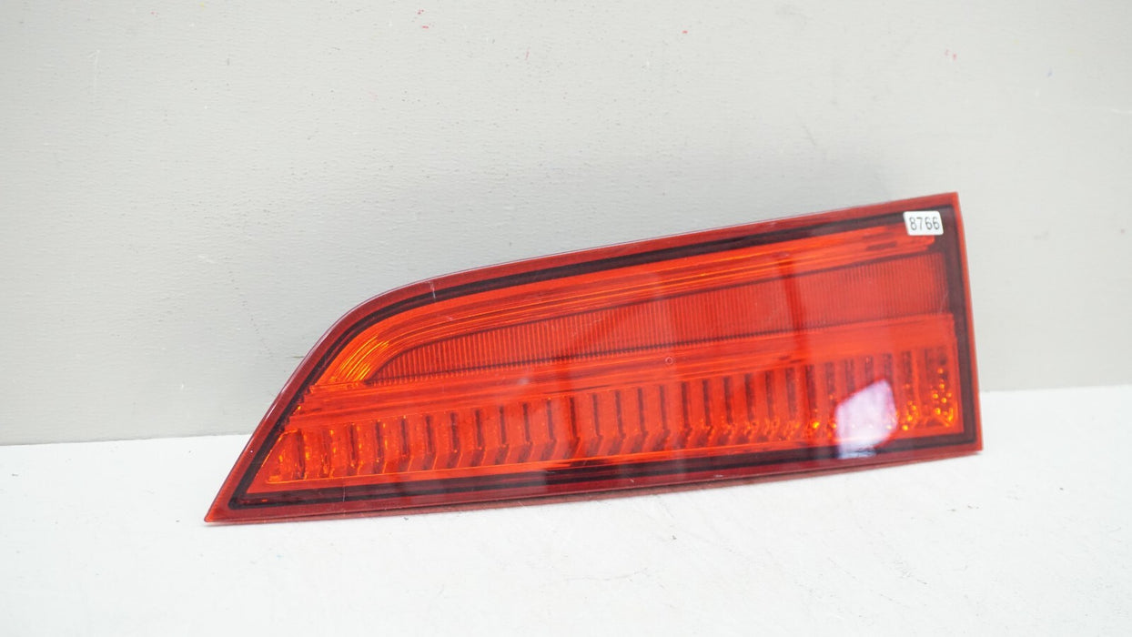 2016-2018 HONDA PILOT REAR RH RIGHT PASSENGER SIDE INNER TAIL LIGHT OEM