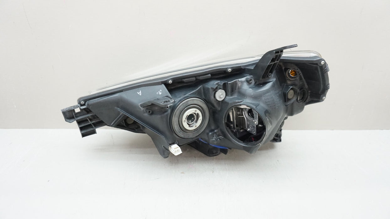 2014-2020 TOYOTA 4RUNNER FRONT RH RIGHT PASSENGER SIDE HALOGEN HEADLIGHT OEM