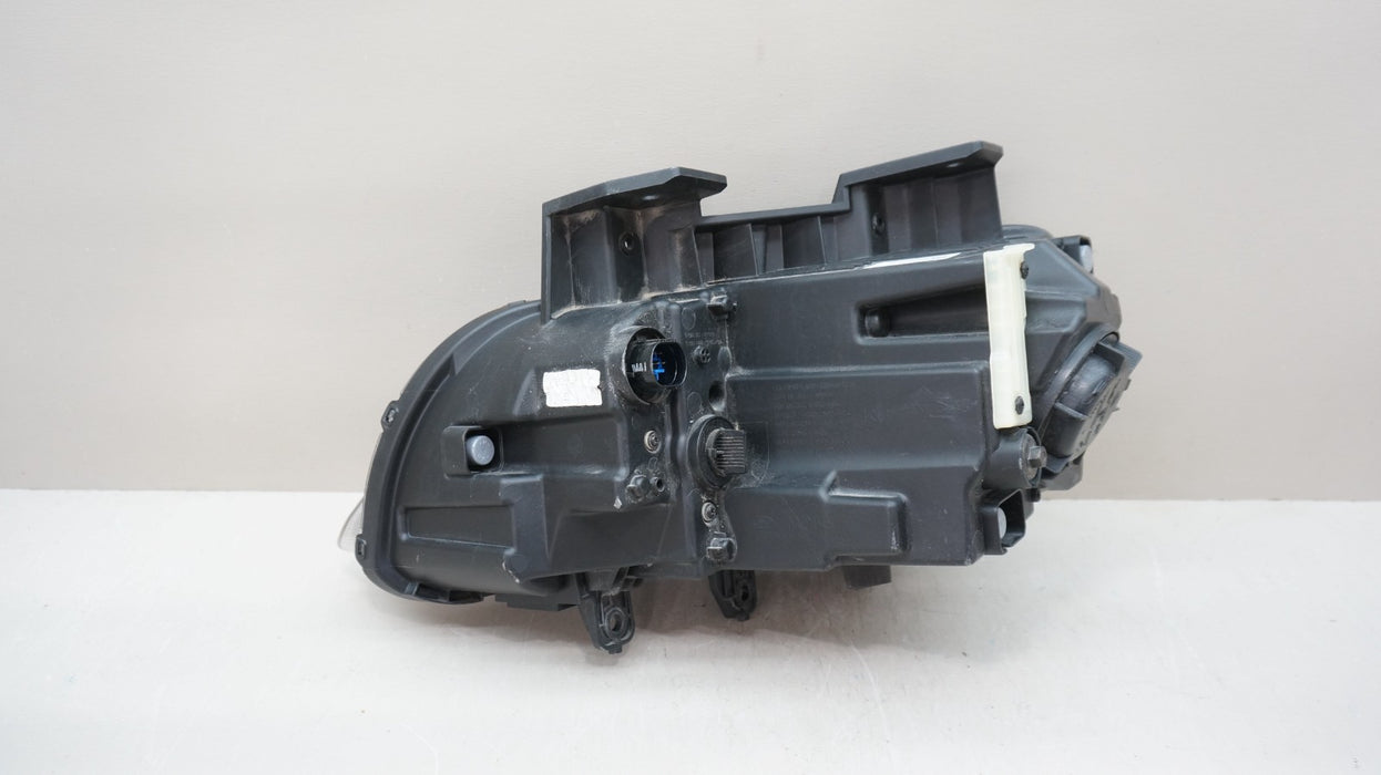 2022-2023 HYUNDAI KONA FRONT RIGHT SIDE HALOGEN HEADLIGHT OEM 92102J9520