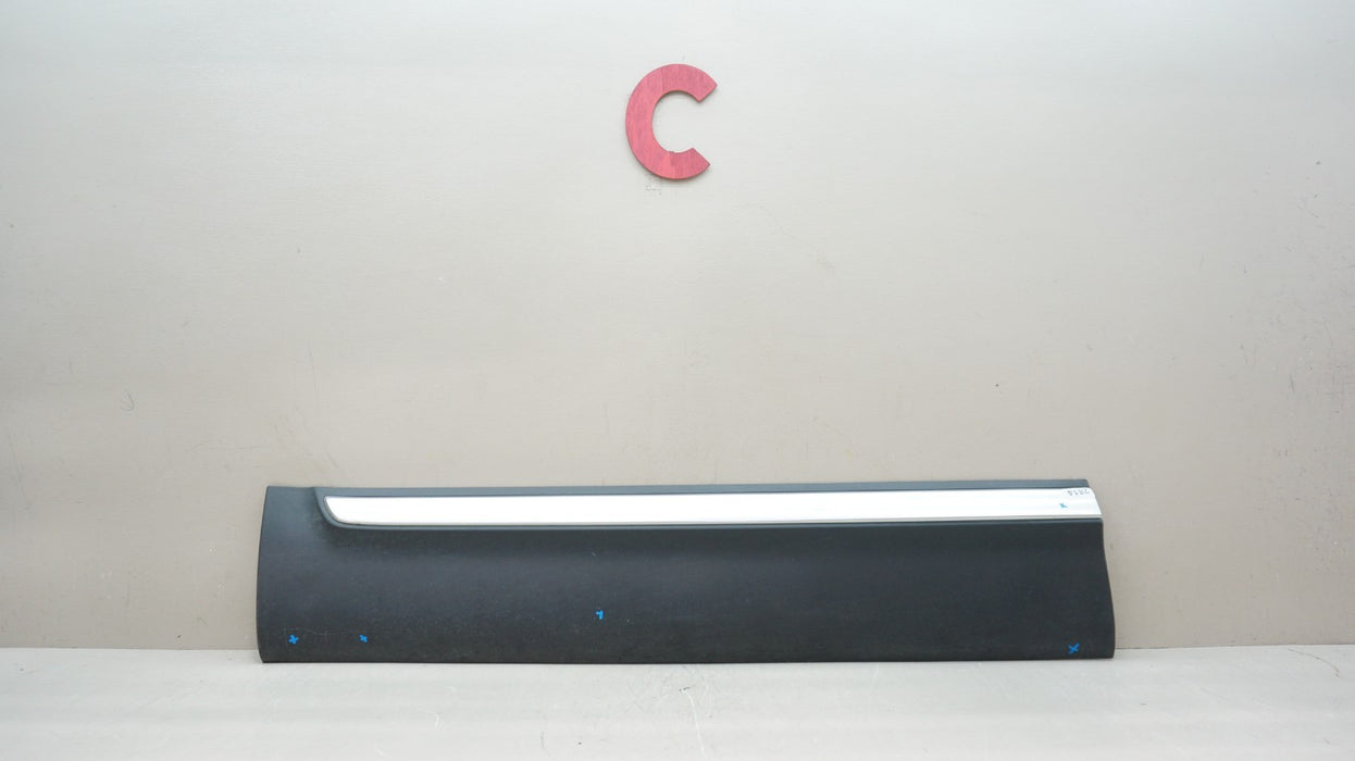 2020-2022 KIA TELLURIDE FRONT LEFT DRIVER SIDE DOOR LOWER MOLDING 87723-S9000 OE