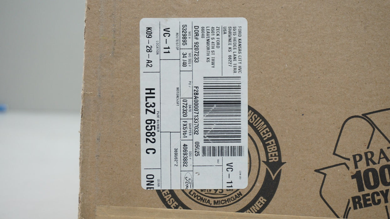 2018-2019 FORD EXPEDITION / F-150 3.5L GTDI CYLINDER HEAD COVER OEM HL3Z-6582-C