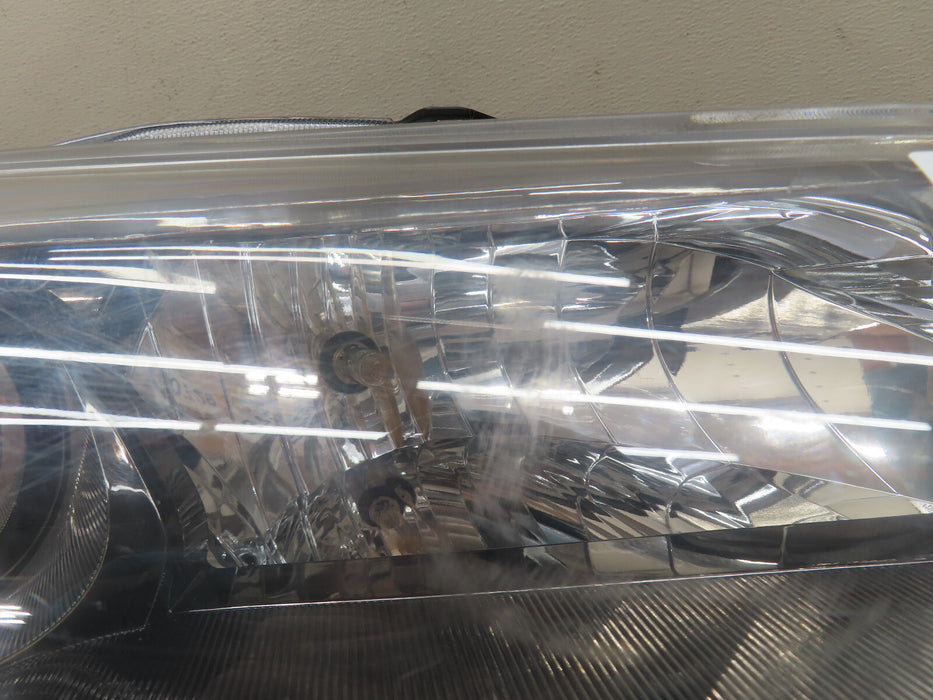 2015 2016 2017 TOYOTA CAMRY FRONT RIGHT PASSENGER HEADLIGHT HALOGEN OEM