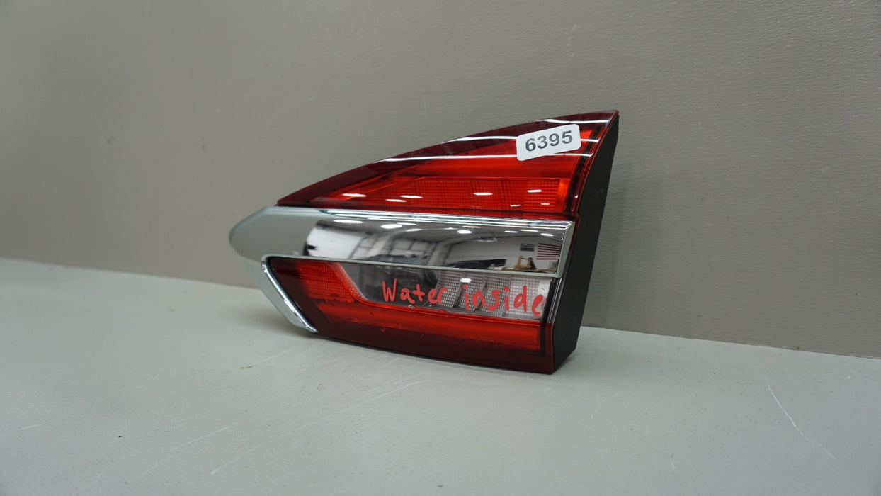 2017-2019 FORD FUSION REAR RH RIGHT PASSENGER SIDE INNER TAIL LIGHT OEM