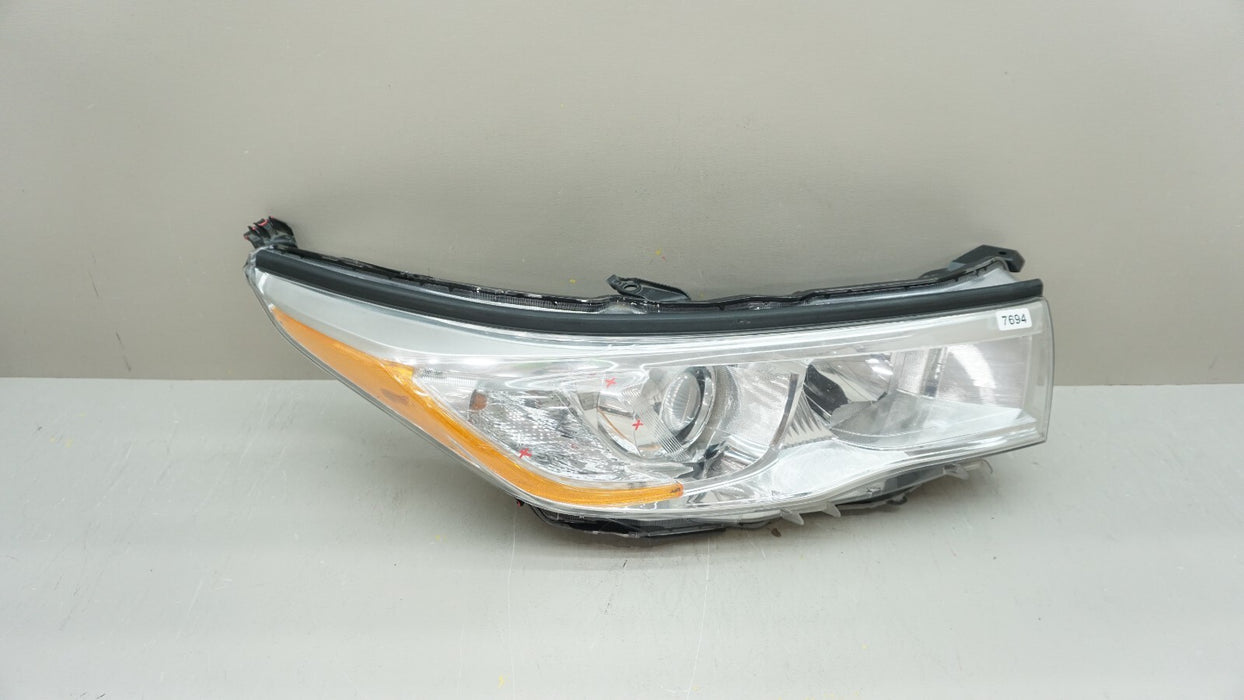 2014-2016 TOYOTA HIGHLANDER RH RIGHT PASSENGER SIDE HALOGEN HEADLIGHT OEM