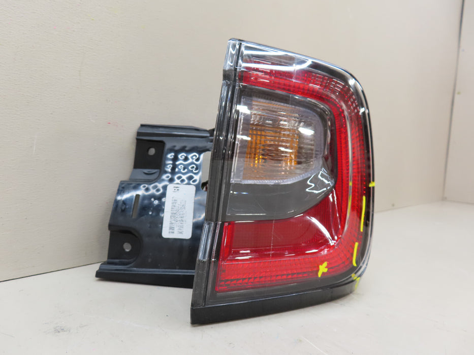 2020-2024 SUBARU OUTBACK REAR RIGHT PASSENGER OUTER SIDE TAIL LIGHT OEM