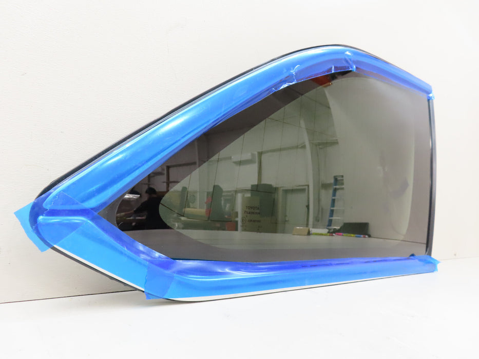 2014-2019 TOYOTA HIGHLANDER REAR RIGHT PASSENGER SIDE QUARTER GLASS WINDOW OEM
