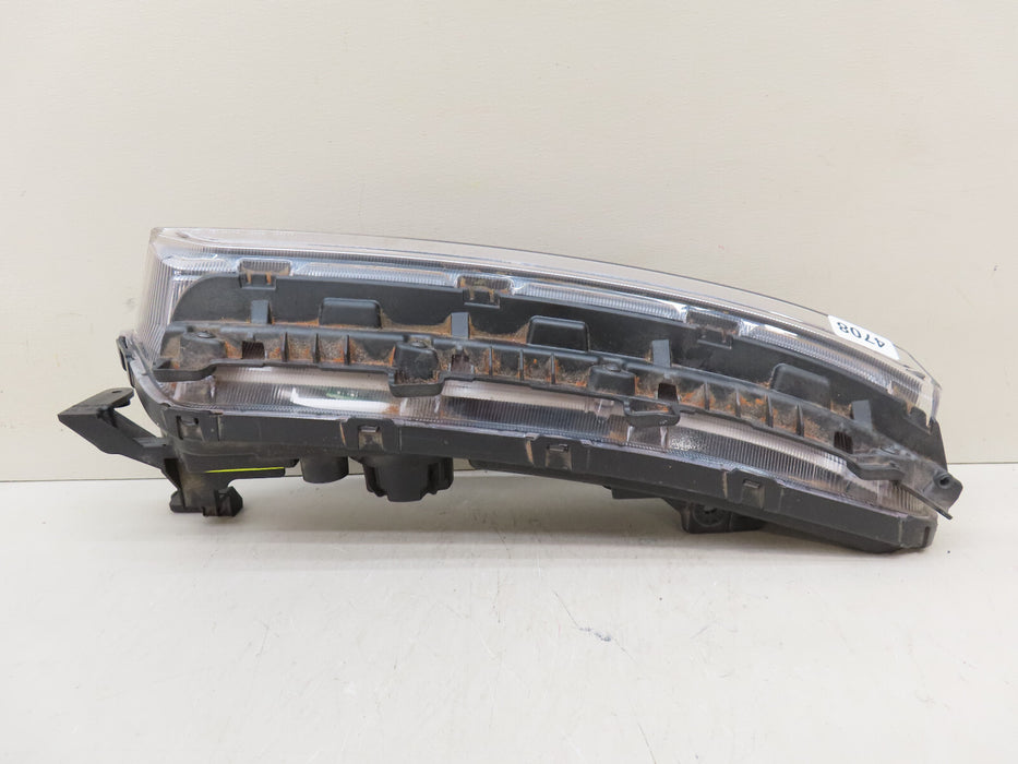 2020-2022 KIA SELTOS FRONT RIGH PASSENGER DAYTIME RUNNING LIGHT OEM 92109-Q5