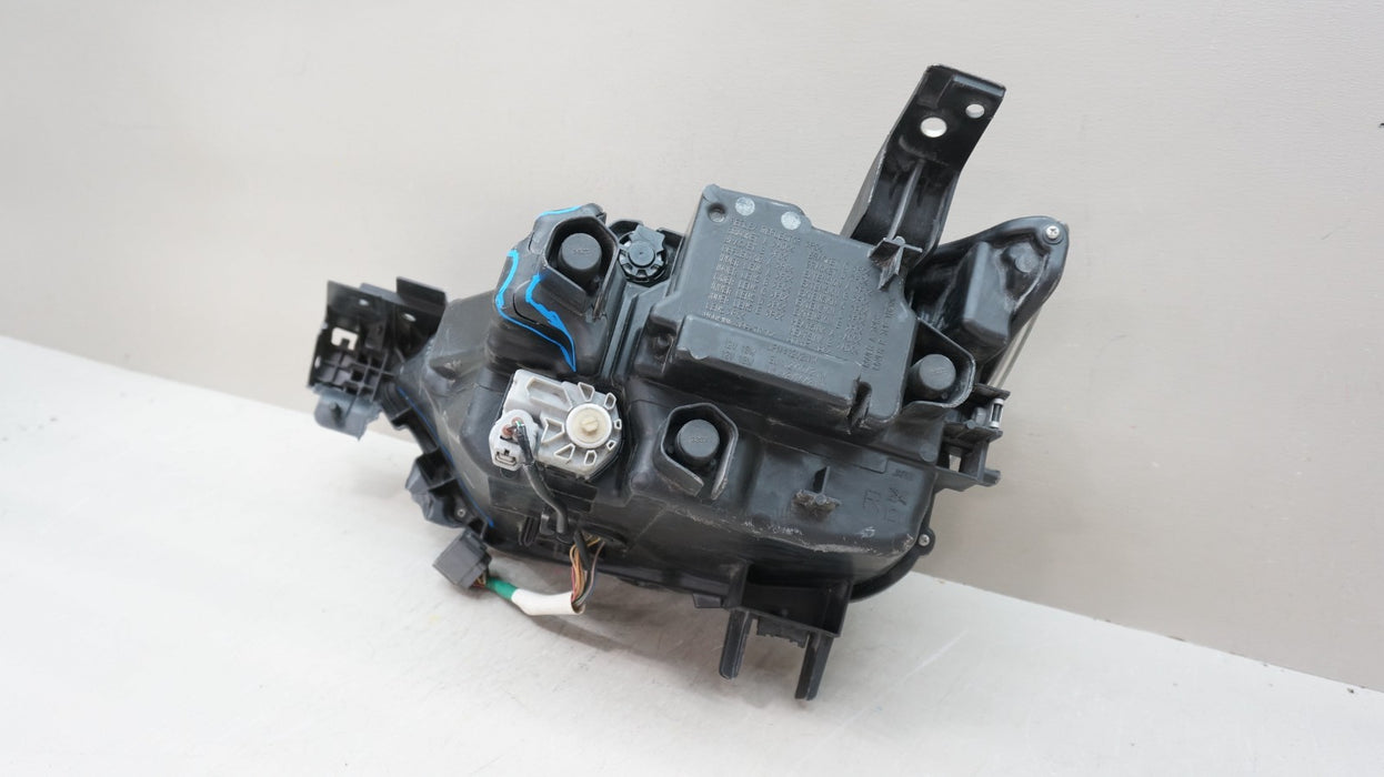 2018-2021 MAZDA CX-3 FRONT RIGHT PASSENGER SIDE LED AFS HEADLIGHT OEM D10E-51030