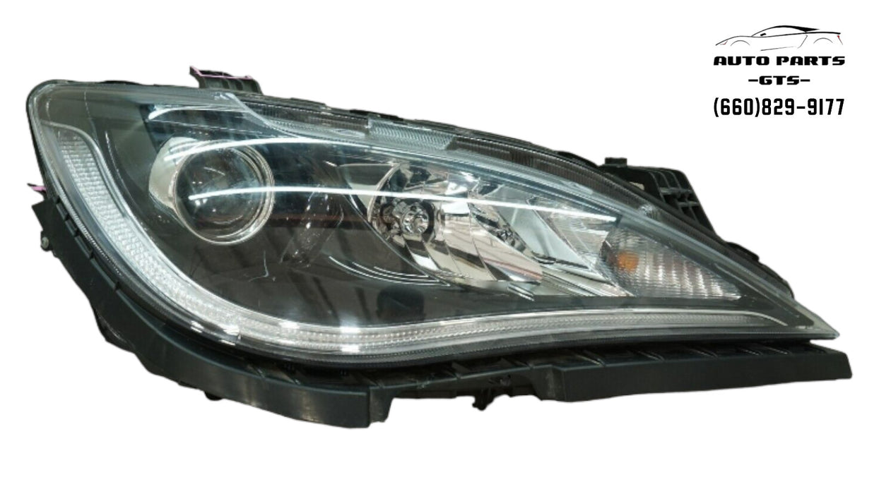 2017-2020 CHRYSLER PACIFICA FRONT RIGHT PASSENGERS SIDE LED HEADLIGHT OEM