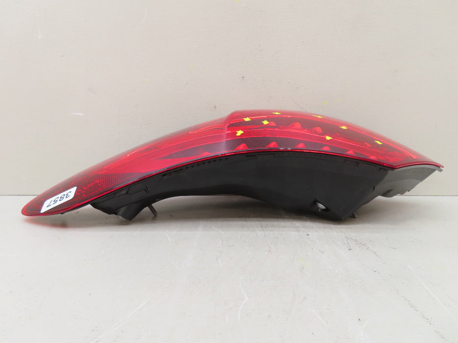 2022 2023 MERCEDES-BENZ C300 REAR RIGHT PASSENGER TAIL LIGHT LED OEM A2069063800