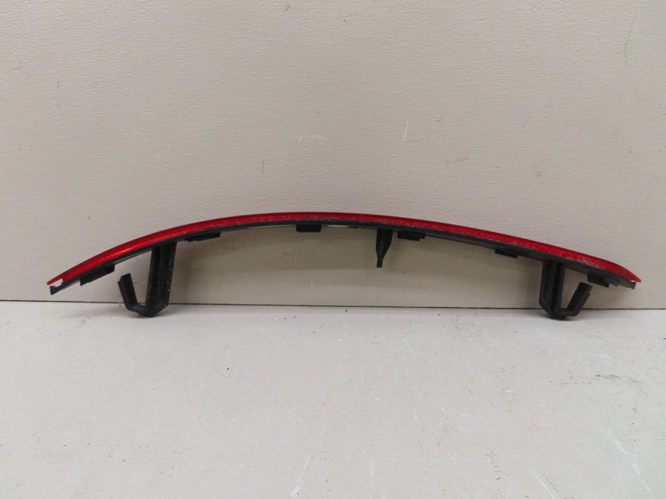 2016-2022 VOLVO XC90  LEFT SIDE REAR BUMPER REFLECTOR LENS RED OEM 31468556