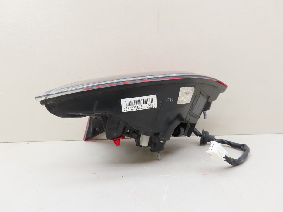 2017-2020 NISSAN ROGUE REAR LEFT DRIVER SIDE INNER TAIL LIGHT OEM