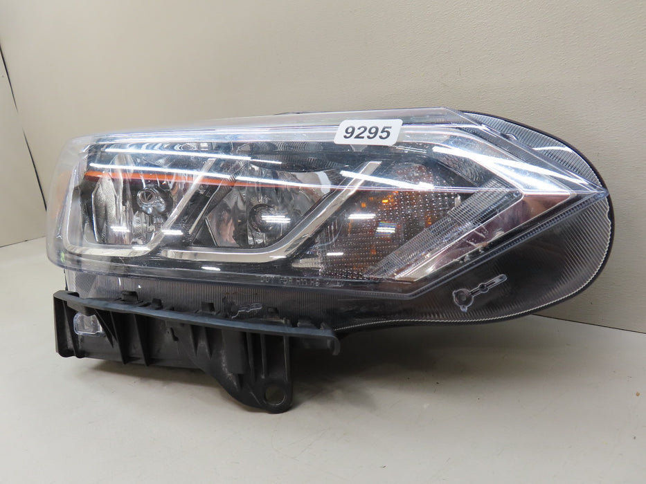 2020-2023 NISSAN SENTRA FRONT RIGHT PASSENGER SIDE HEADLIGHT OEM 9295