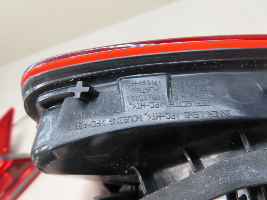 2015-2018 VOLKSWAGEN JETTA REAR LEFT DRIVER SIDE OUTER TAIL LIGHT LAMP OEM