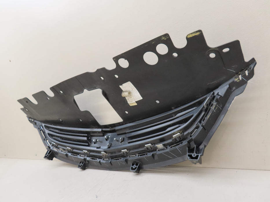 2017-2020 CHEVROLET SONIC FRONT UPPER GRILLE GRILL W/EMBLEM OEM 94538130
