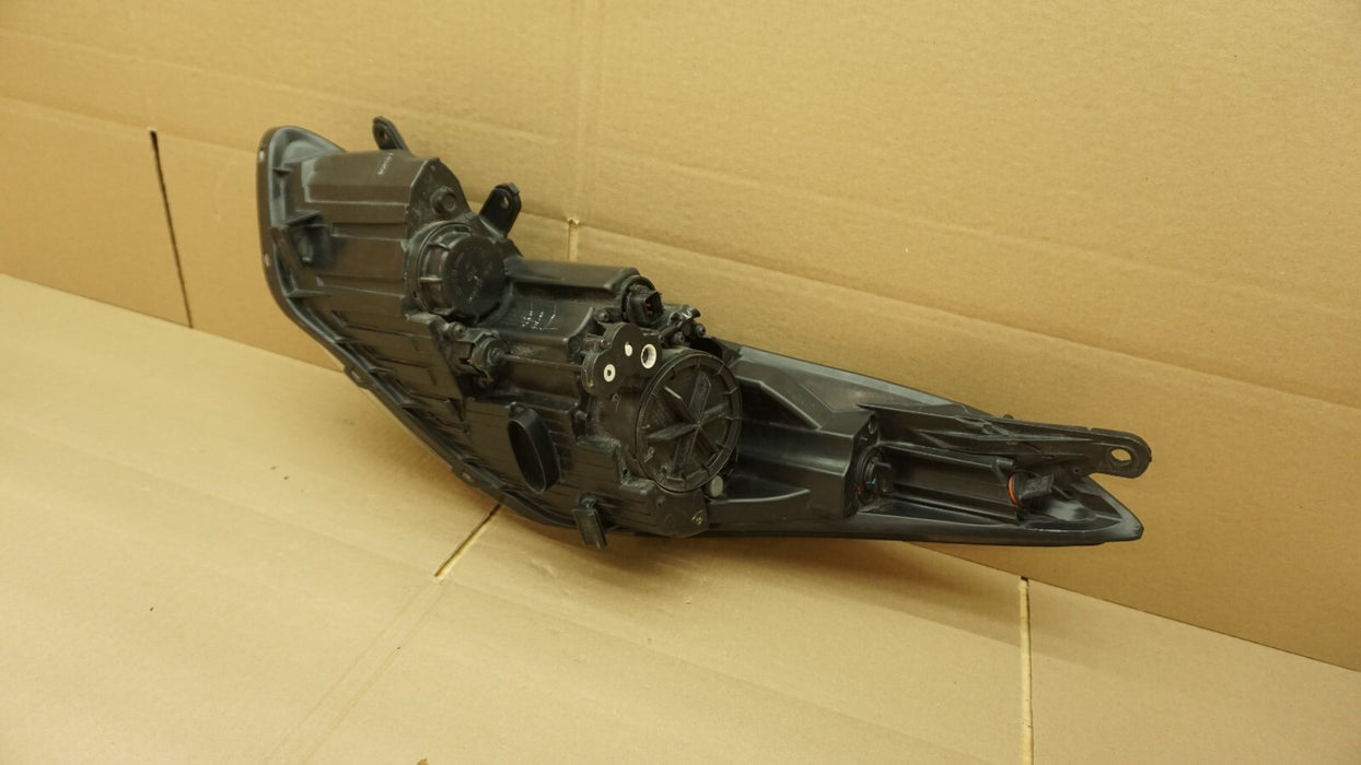 2014 2015 2016 HYUNDAI ELANTRA FRONT RIGHT PASSENGER HEADLIGHT HALOGEN OEM