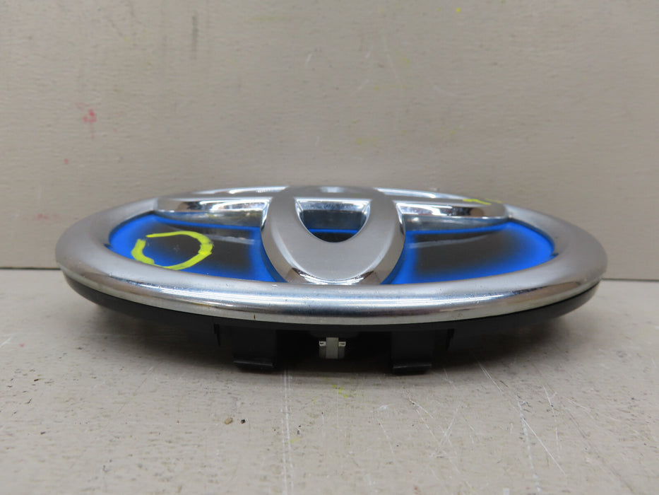 2012-2017 TOYOTA PRIUS CAMRY HIGHLANDER FRONT GRILLE EMBLEM OEM 75311-47011