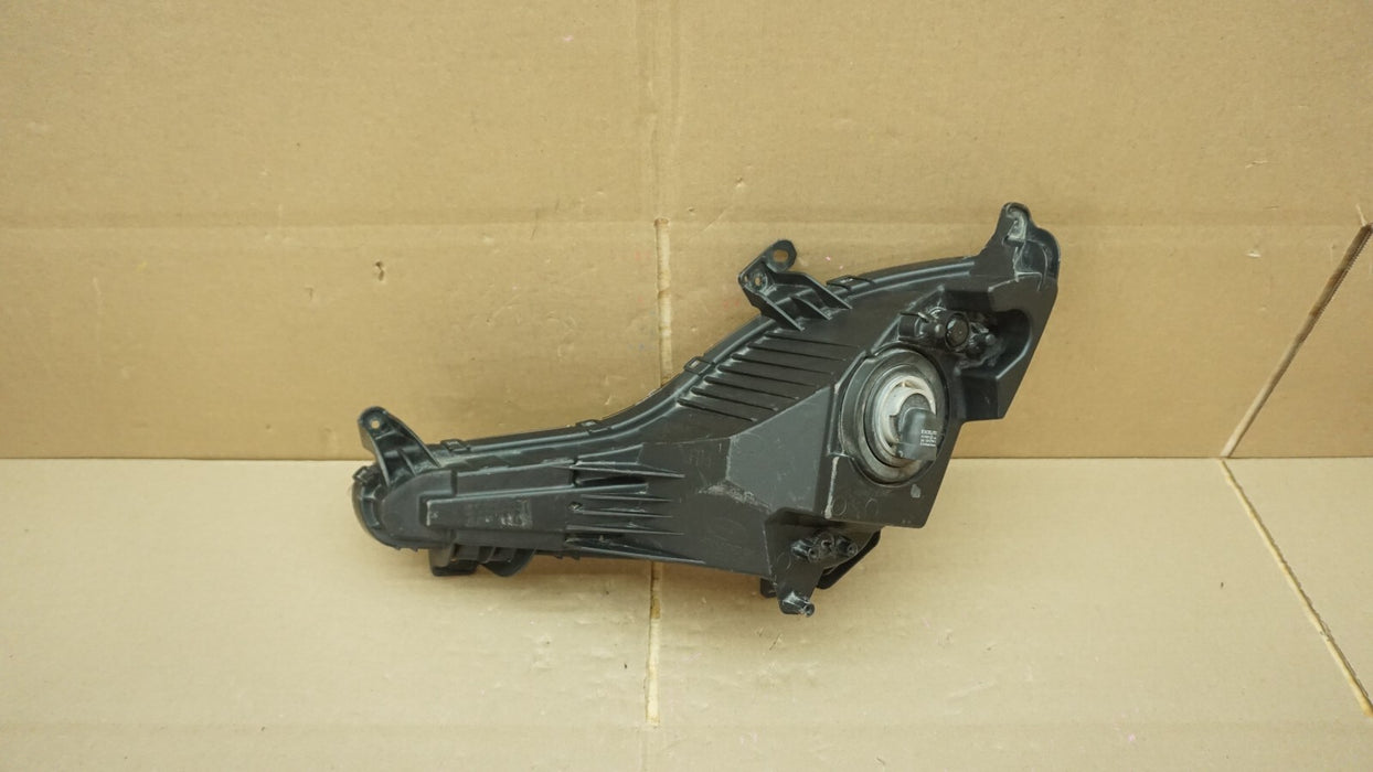 2014-2016 HYUNDAI ELANTRA FRONT RIGHT PASSENGER FOG LIGHT LED OEM 92202-3X