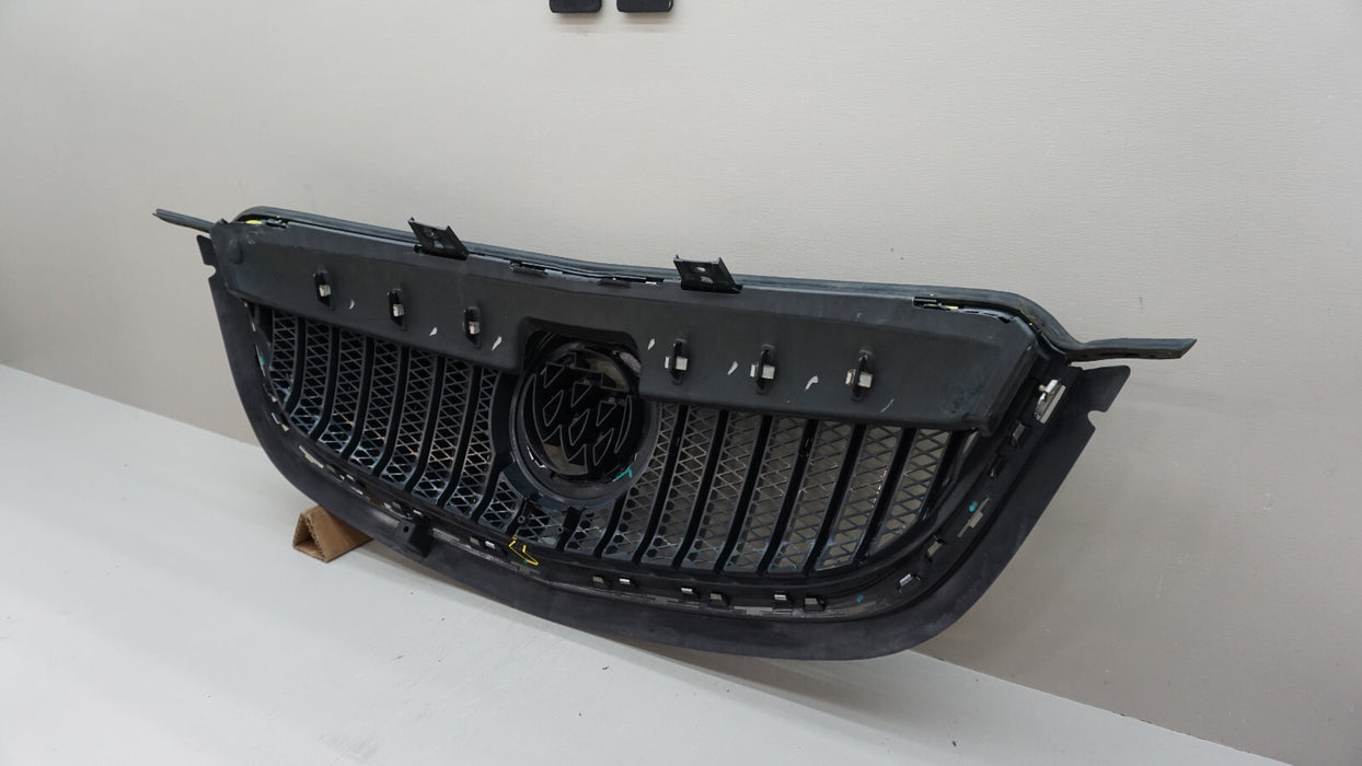 2016-2018 BUICK ENVISION FRONT CENTER RADIATOR GRILLE OEM 22906068