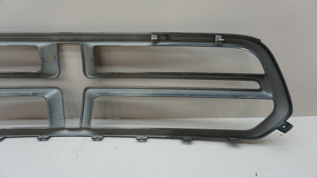 2014-2020 DODGE DURANGO FRONT UPPER MAIN GRILLE TRIM 05113712 OEM