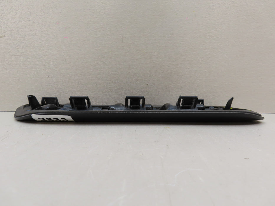 2019-20 RAM 1500 DT RIGHT HOOD BEZEL BLACK HEMI 5.7 OEM 61698 877AA