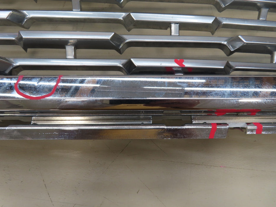 2018-2020 GMC YUKON XL DENALI FRONT UPPER BUMPER GRILLE GRILL OEM 84722260
