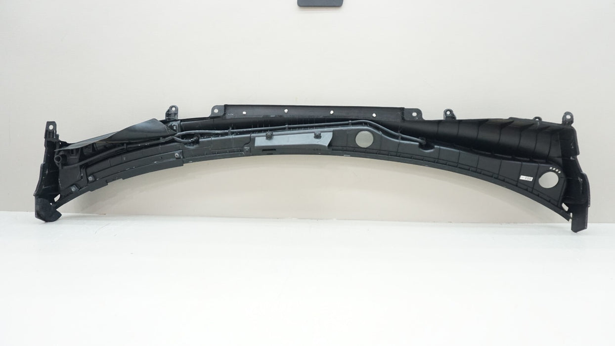 2018 - 2023 KIA STINGER FRONT WINDSHIELD COWL VENT COVER PANEL OEM 86150J5000