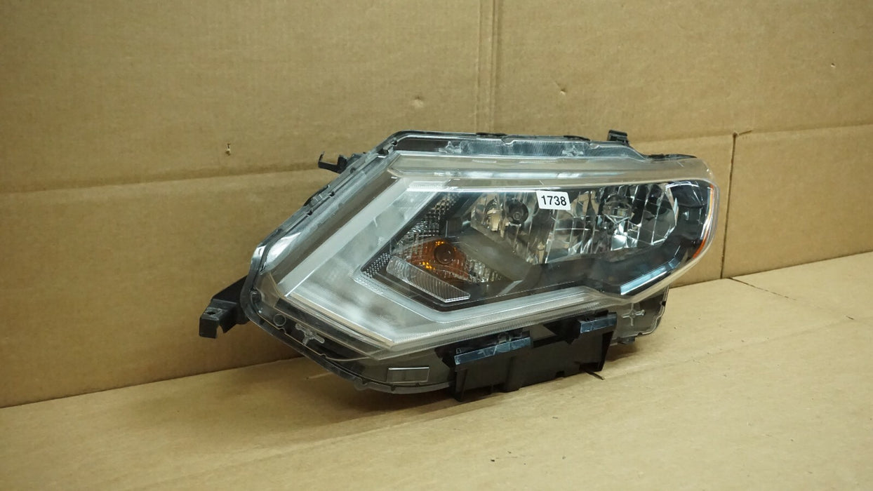 2017-2019 NISSAN ROGUE FRONT LEFT DRIVER SIDE HEADLIGHT HALOGEN HEADLAMP OEM