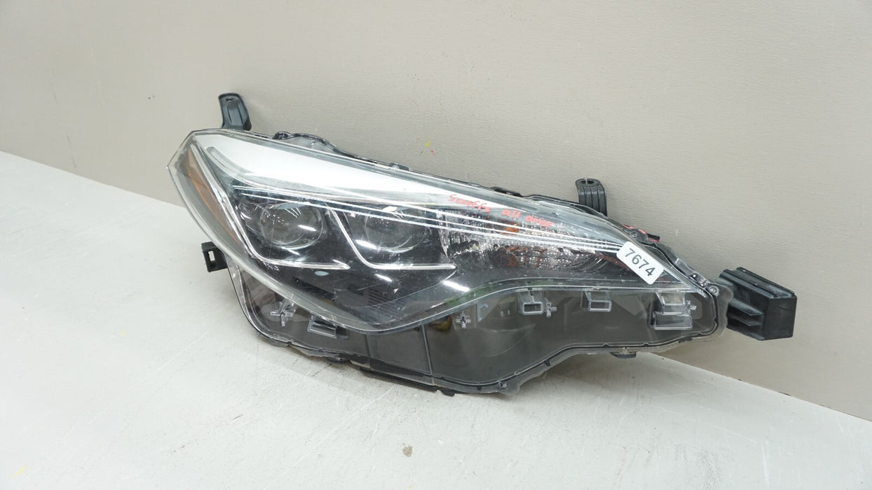 2017-2019 TOYOTA COROLLA FRONT RH RIGHT PASSENGER SIDE HEADLIGHT OEM