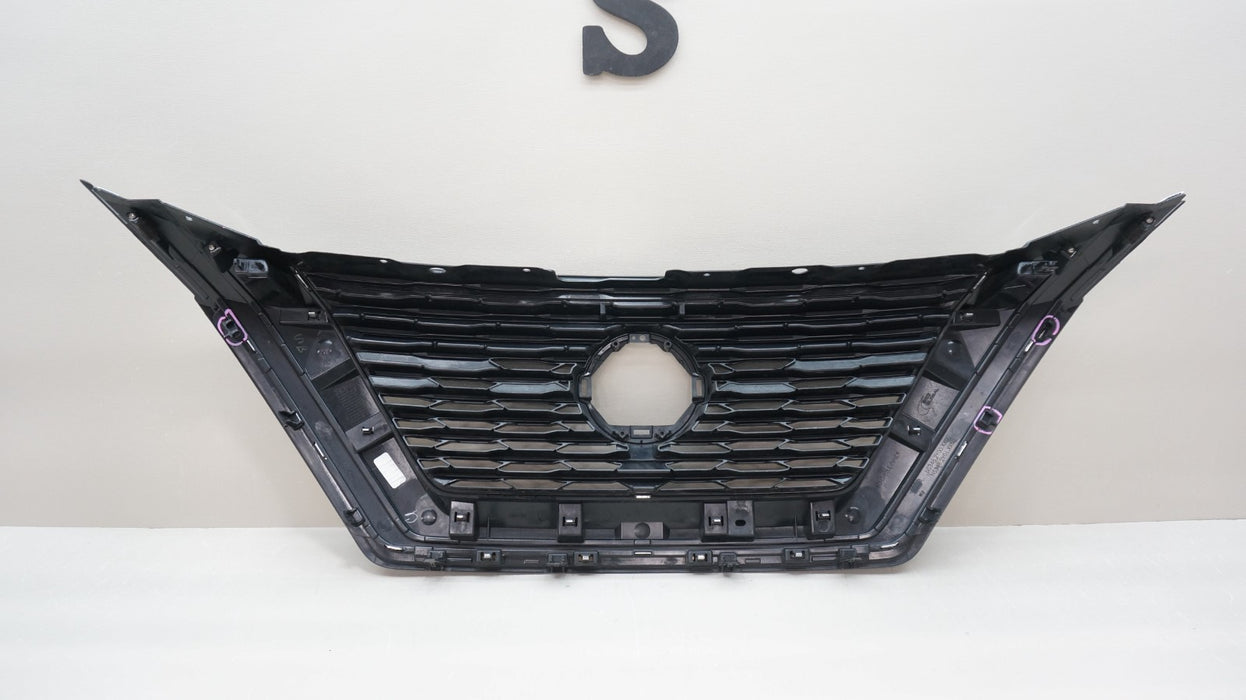 2021-2023 NISSAN ROGUE FRONT BUMPER RADIATOR GRILLE OEM 623106RR0A
