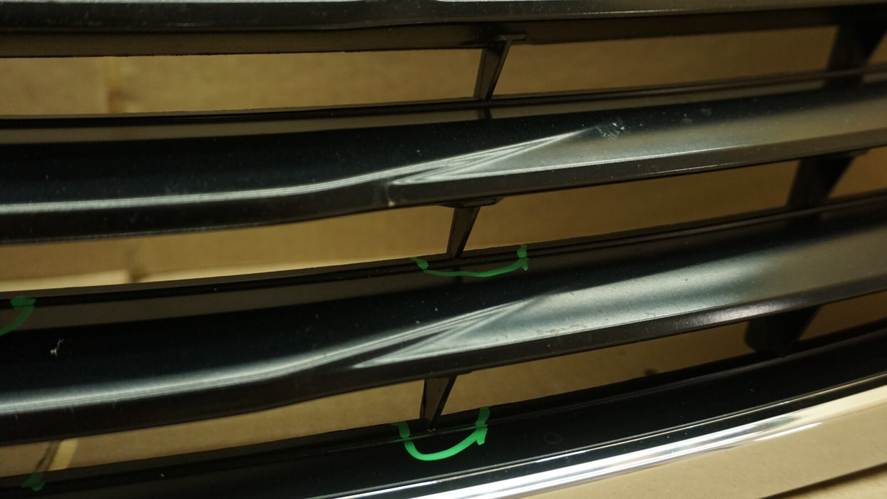 2011-2017 TOYOTA SIENNA FRONT UPPER RADIATOR GRILLE OEM 11 12 13 14 15 16 17