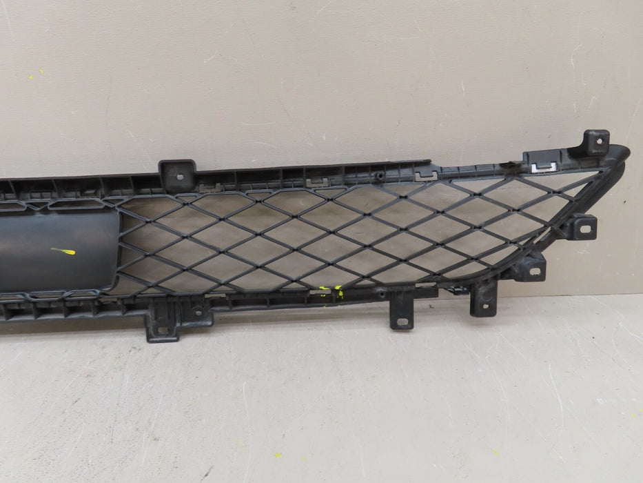 2021 2022 GENESIS GV80 FRONT LOWER GRILLE GRILL OEM P/N 86531-T6010