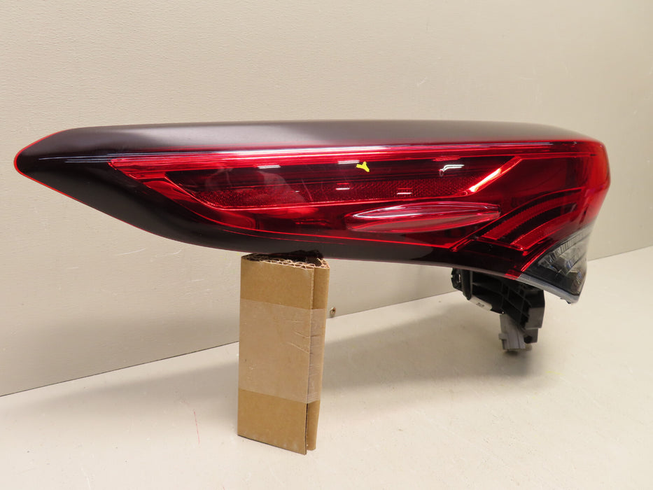 2020 2021 2022 TOYOTA HIGHLANDER RIGHT DRIVER SIDE TAIL LIGHT LAMP LED OUTER OEM