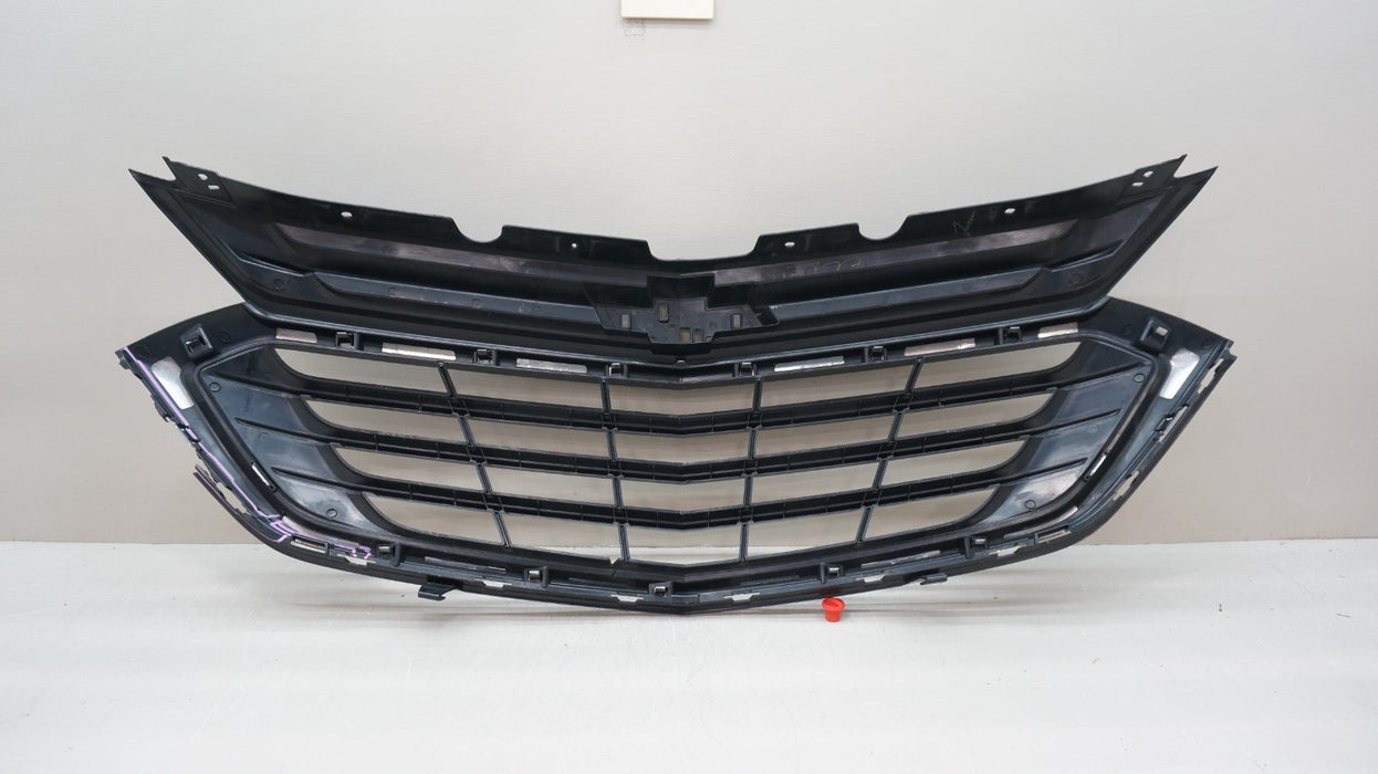 2018-2021 CHEVROLET EQUINOX FRONT BUMPER RADIATOR GRILLE OEM 84150748