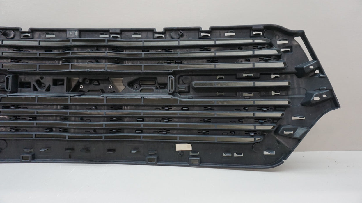 2019-2023 RAM 1500 FRONT UPPER MAIN GRILLE 6BT01TRMAF OEM 19 20 21 22 23