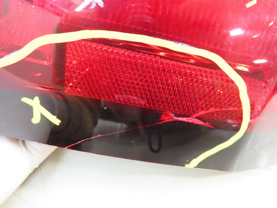 2015-2020 CHEVROLET SUBURBAN TAHOE RIGHT REAR PASSENGER TAIL LIGHT OEM