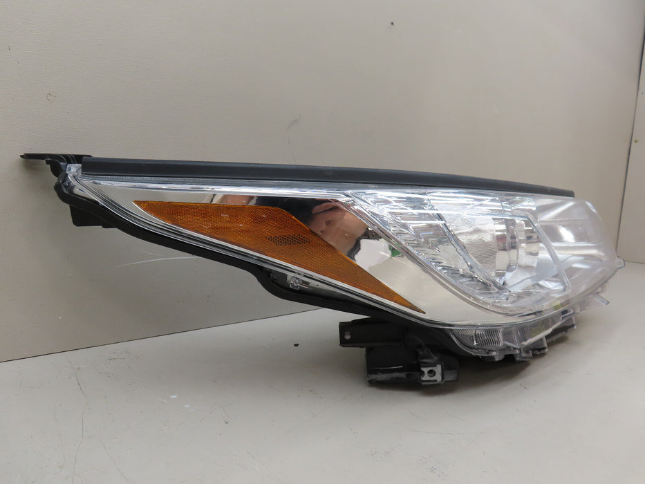2017-2019 TOYOTA HIGHLANDER FRONT RIGHT PASSENGER HEADLIGHT HALOGEN OEM