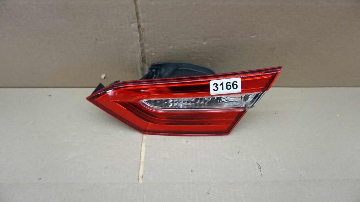 2018-2019 TOYOTA CAMRY REAR RIGHT PASSENGER SIDE INNER TAIL LIGHT LAMP OEM