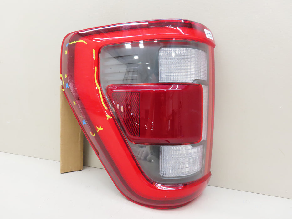2021-2023 FORD TREMOR F150 F-150 REAR LEFT DRIVER SDIE TAIL LIGHT OEM