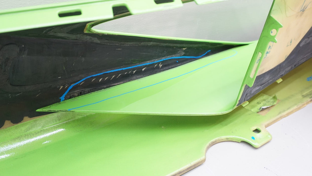 2015-2017 LAMBORGHINI HURACAN LEFT DRIVERS SIDE ROCKER PANEL OEM 4T0853123